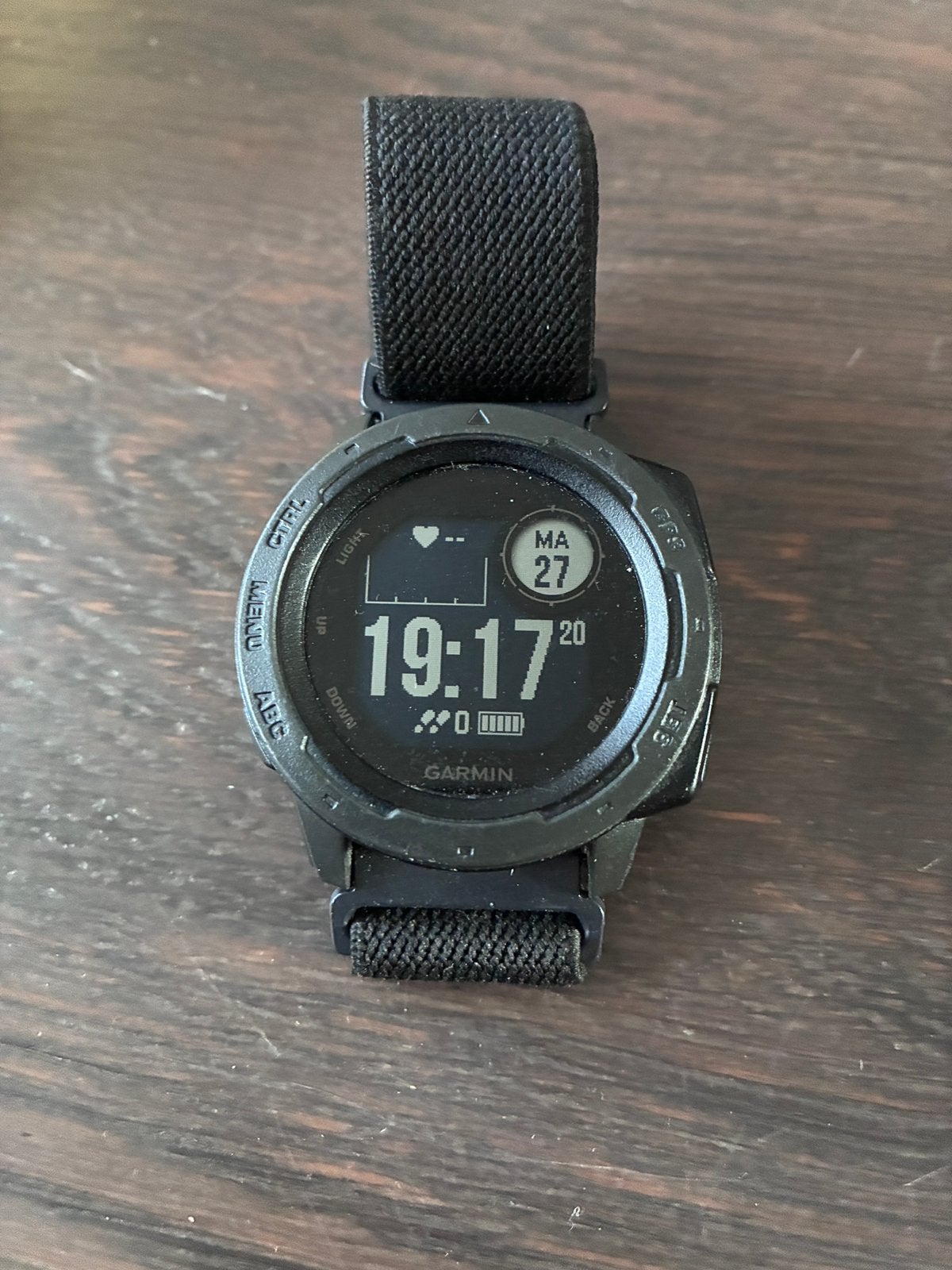 Te koop: Garmin Instinct GPS Sporthorloge. ZGAN!, Ophalen, Zwart, Zo goed als nieuw, Waterdicht