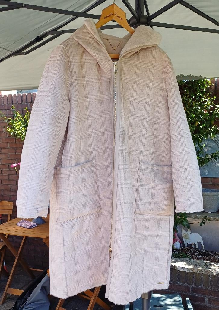 Lange damesmantel reversable maat 48, Ophalen, Gedragen, Maat 46/48 (XL) of groter, Beige