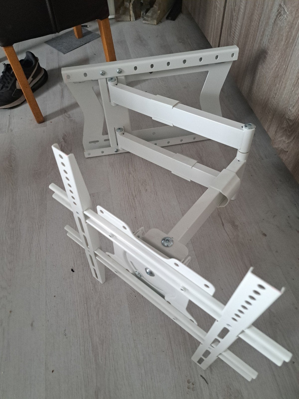 XTRARM Tantal Flex TV muurbeugel 100cm - Wit, Ophalen of Verzenden, Zo goed als nieuw