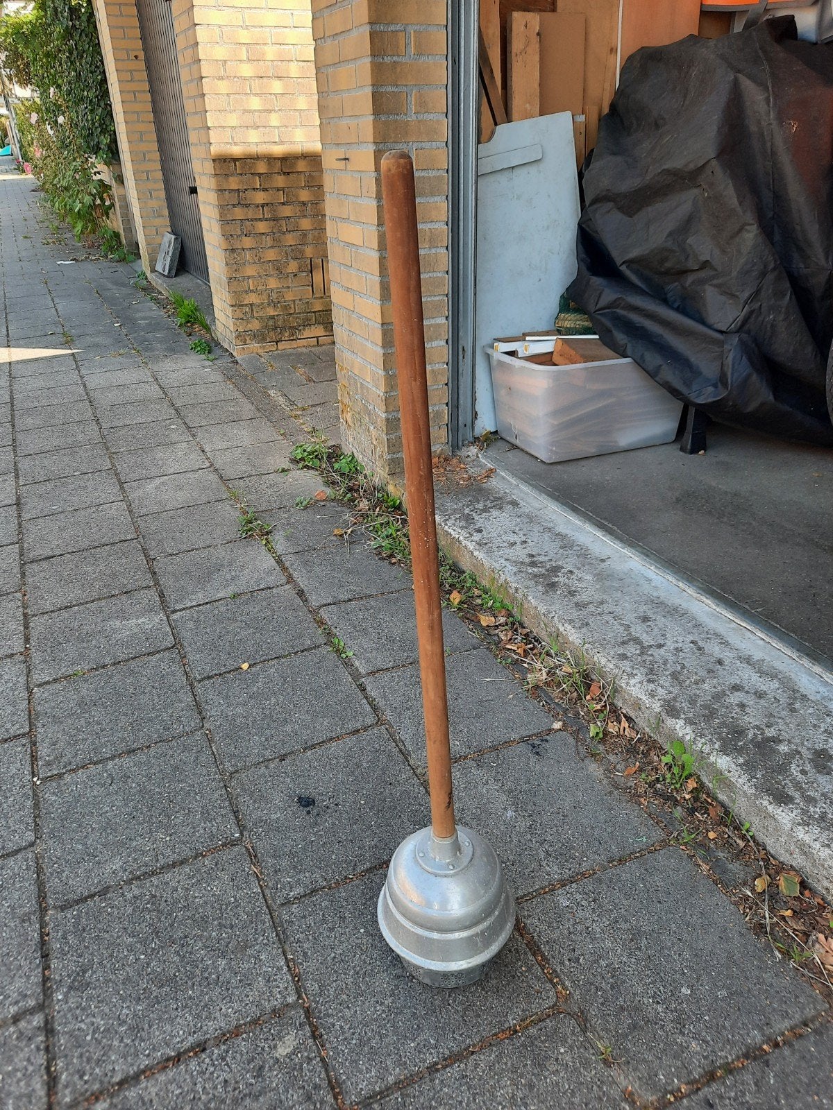 Antieke wasstamper/wasklok, Ophalen
