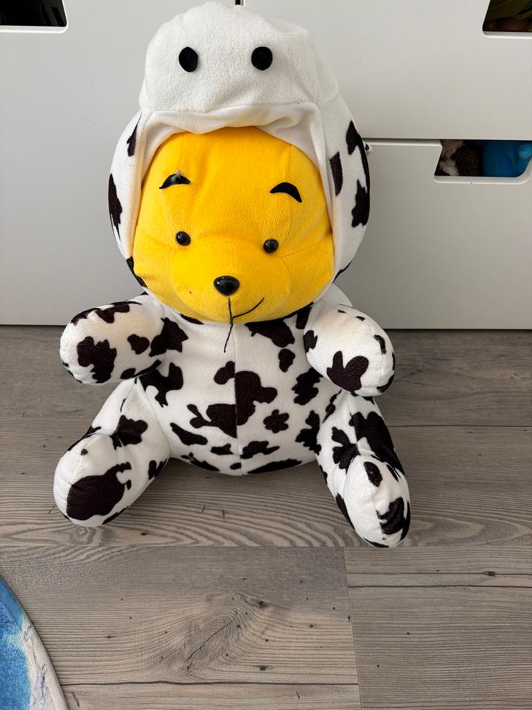 Winnie de Poeh knuffel in dalmatiër pak, Ophalen, Disney, Overige typen, Zo goed als nieuw