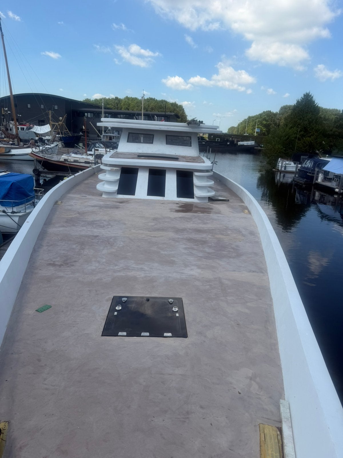 Uniek Onzinkbaar Woonschip te Koop!, 2 kamers, Utrecht, 90 m², Utrecht