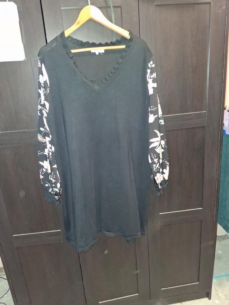 Paprika trui maat 4, Kleding | Dames, Grote Maten, Ophalen of Verzenden, Zo goed als nieuw, Trui of Vest