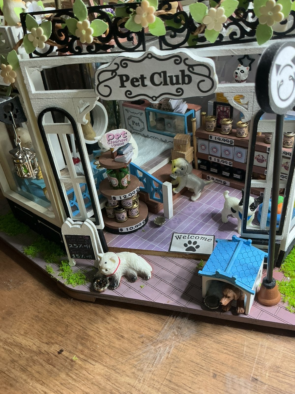 MINIATUUR 3D SHOP PET CLUB, Ophalen, Zo goed als nieuw