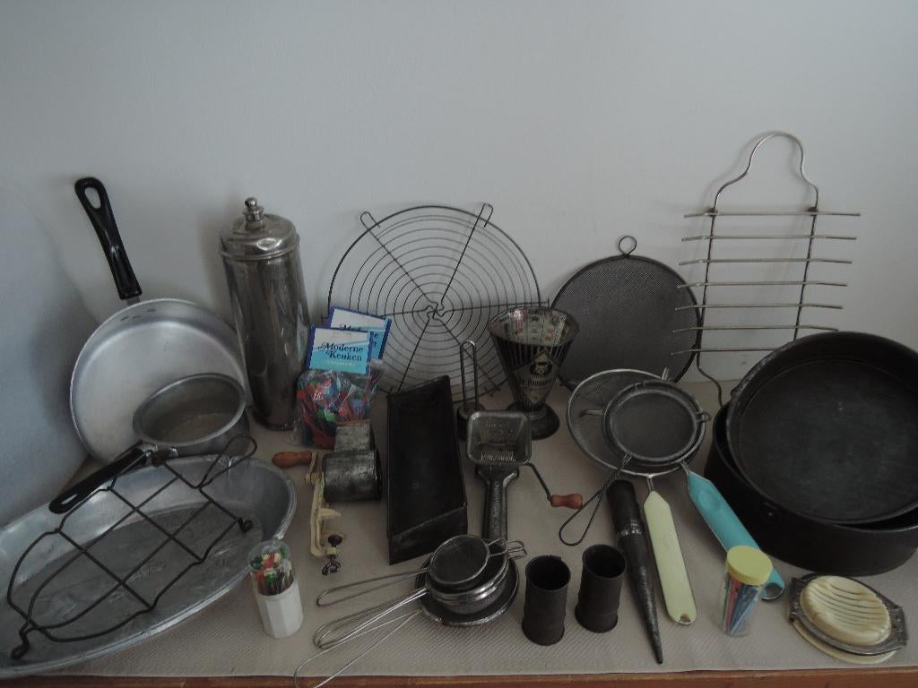 Heel veel oude keukenspullen, Antiek en Kunst, Ophalen of Verzenden
