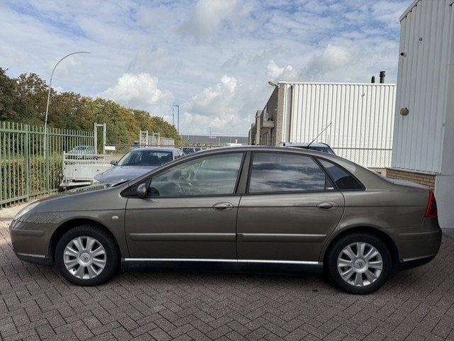 Citroen C5 2.0-16V Exclusive AUTOMAAT, Gebruikt, Beige, 4 cilinders, Bedrijf