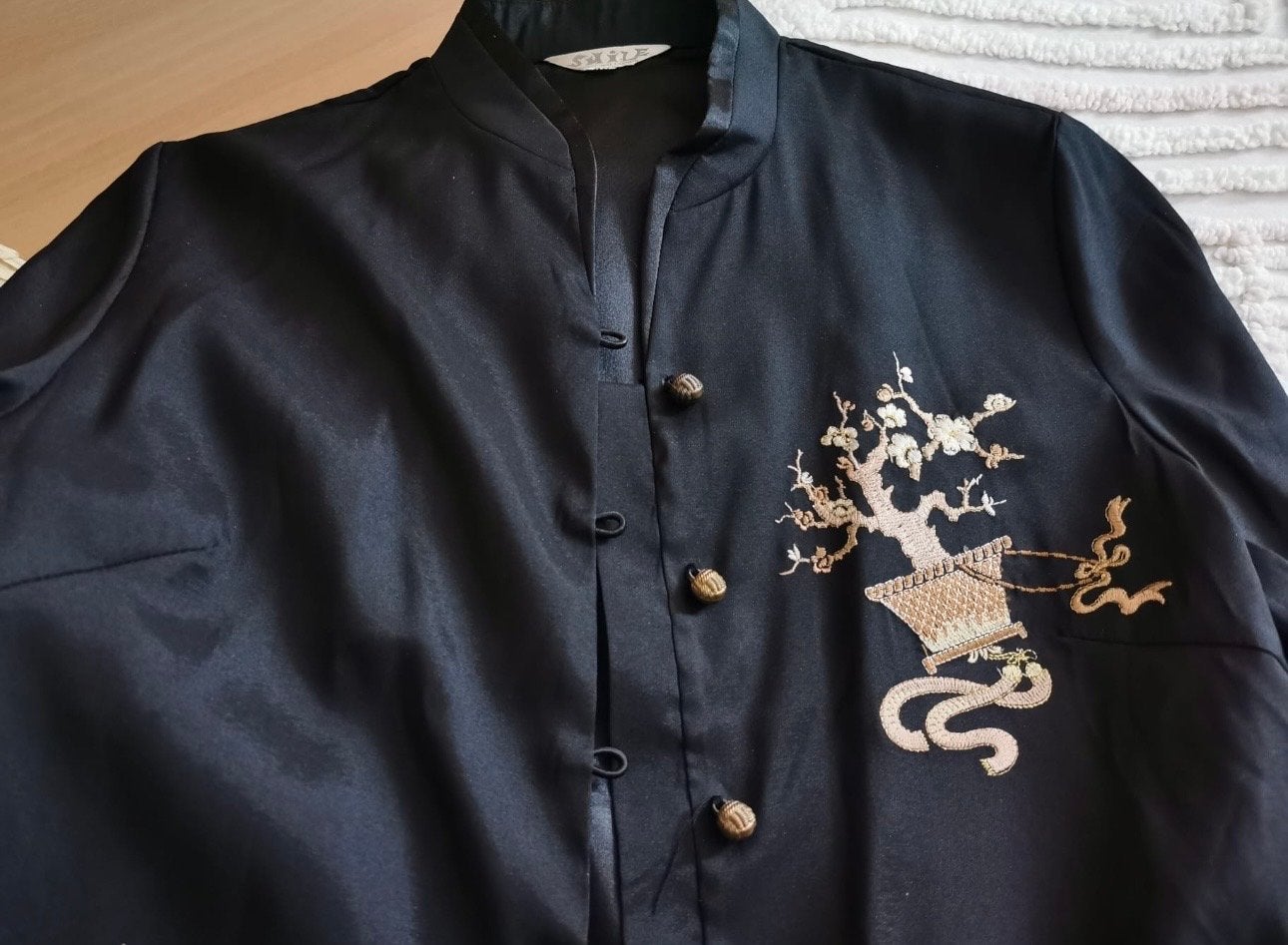 Nieuw zwart vest maat XL met bonsai boompje decoratie, Ophalen of Verzenden, Nieuw, Maat 46/48 (XL) of groter, Zwart