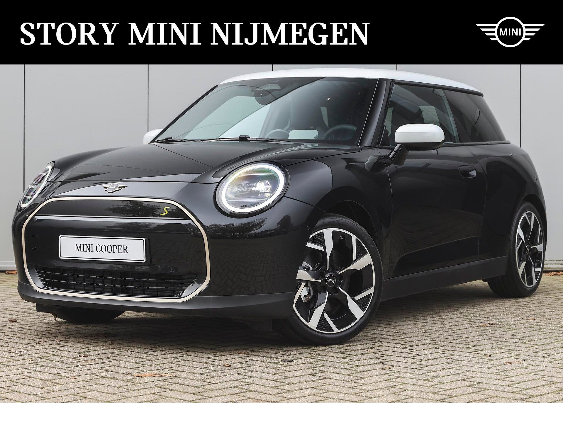 MINI Hatchback Cooper SE / Favoured Trim / Pakket M / 18 inc, Huisgarantie, Met garantie (alle), 4 stoelen, Leder