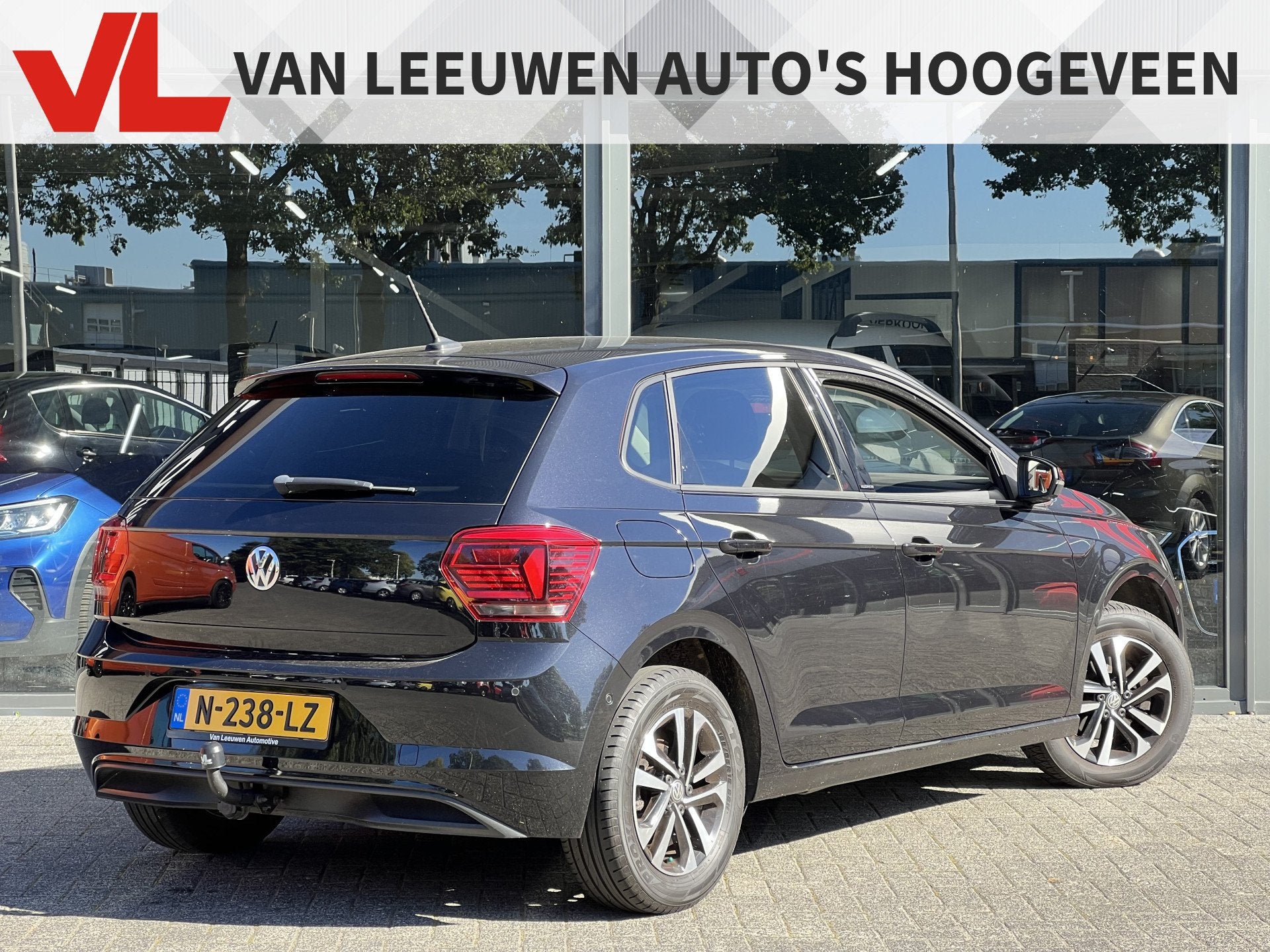 Volkswagen Polo 1.0 TSI Highline Business R | Navi | Stoelve, Stof, Gebruikt, 580 kg, Met garantie (alle)
