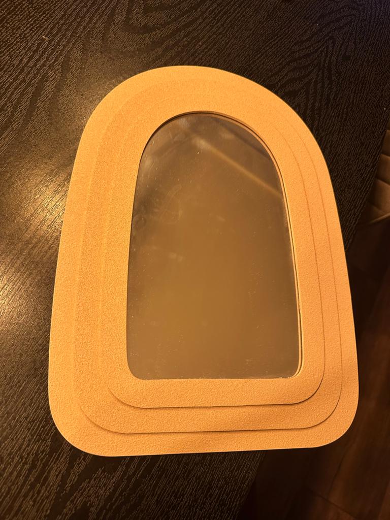Decoratieve spiegel met unieke vorm, Minder dan 50 cm, Ophalen of Verzenden, Zo goed als nieuw, Minder dan 100 cm