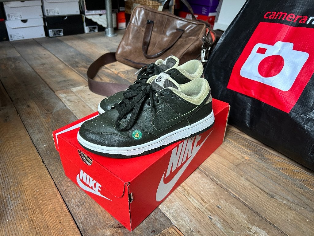 Nike Dunk Low Sequoia - 38,5, Kleding | Dames, Schoenen, Ophalen of Verzenden, Nieuw, Groen, Sneakers of Gympen