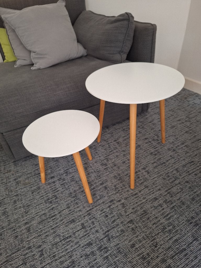 Bijzettafel Rond - Wit € 15 per stuk, Overige materialen, Minder dan 55 cm, Gebruikt, Rond