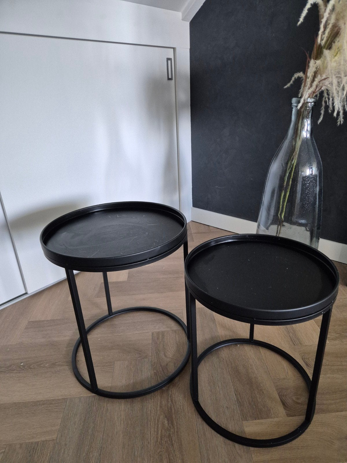 Set van 2 ronde zwarte bijzettafels, Ophalen, Gebruikt, Rond, Metaal of Aluminium