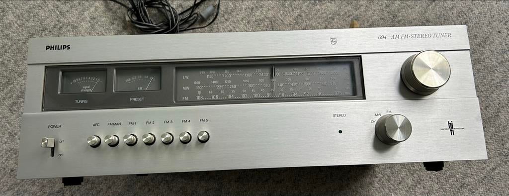 Philips 694 AM FM-Stereo Tuner - Vintage Hifi, Ophalen, Gebruikt, Analoog