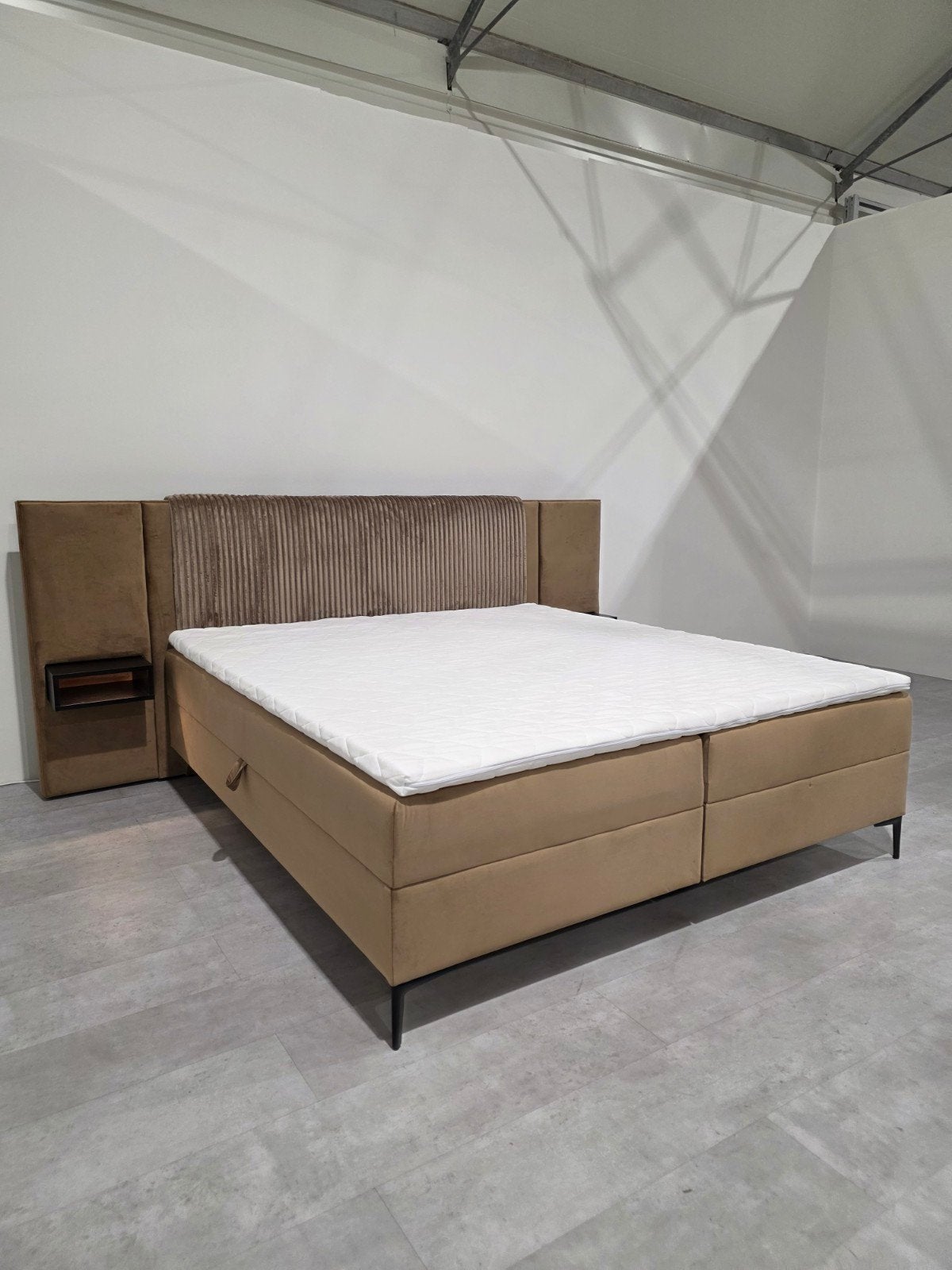 Luxury Boxspring 180x200 met Opbergruimte Nieuw, Huis en Inrichting, Ophalen of Verzenden, 180 cm, Nieuw, Tweepersoons