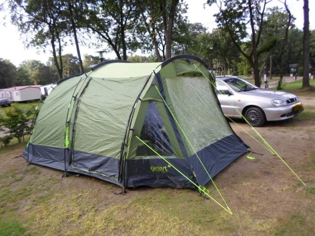 Ruime Gelert tent voor 4-5 personen, ideaal voor kamperen, Ophalen, Zo goed als nieuw, Tot en met 5