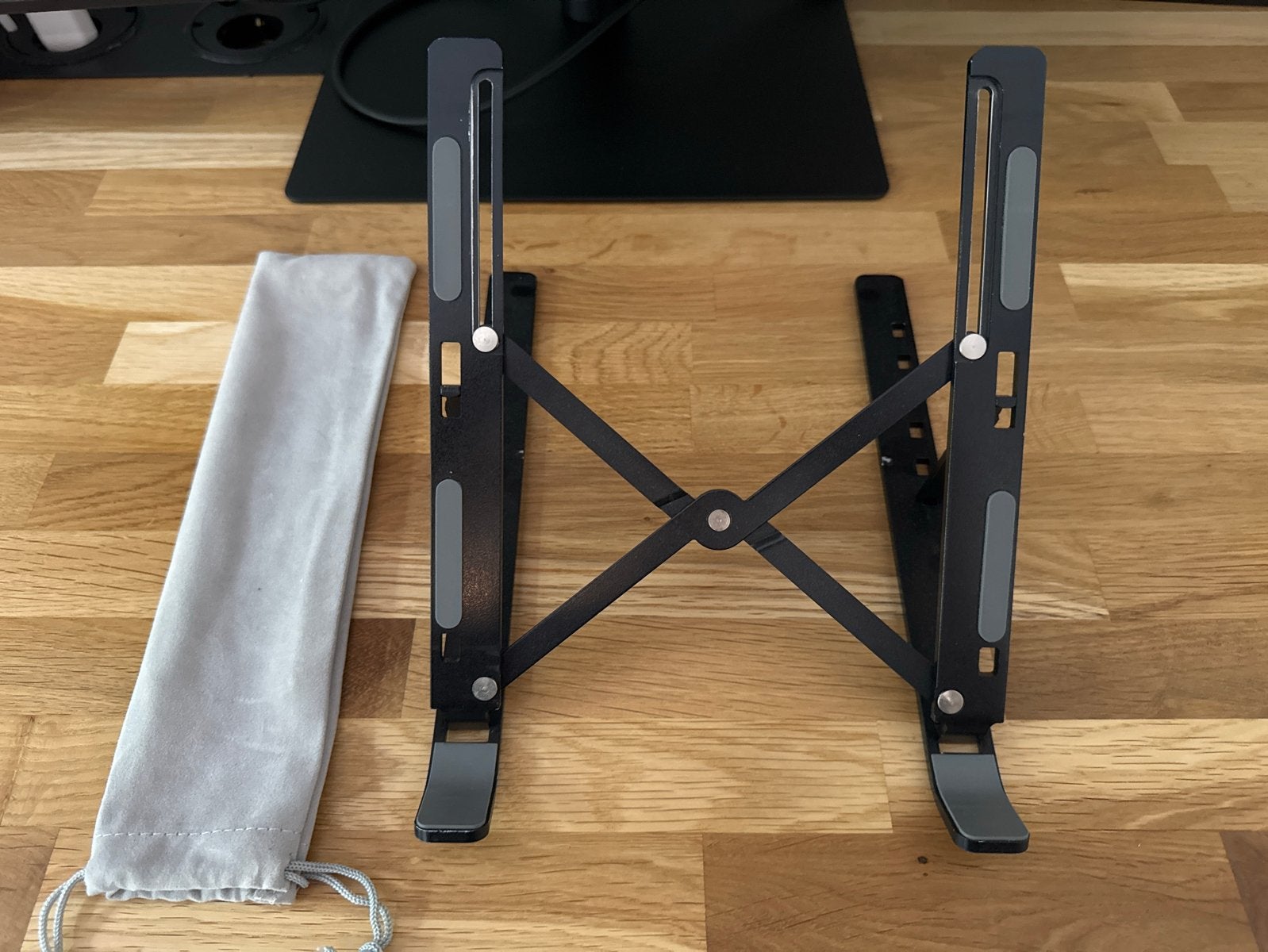 Inklapbare Laptopstandaard met Hoes - Ergonomisch Design, Computers en Software, Laptopstandaarden, Ophalen of Verzenden, Nieuw