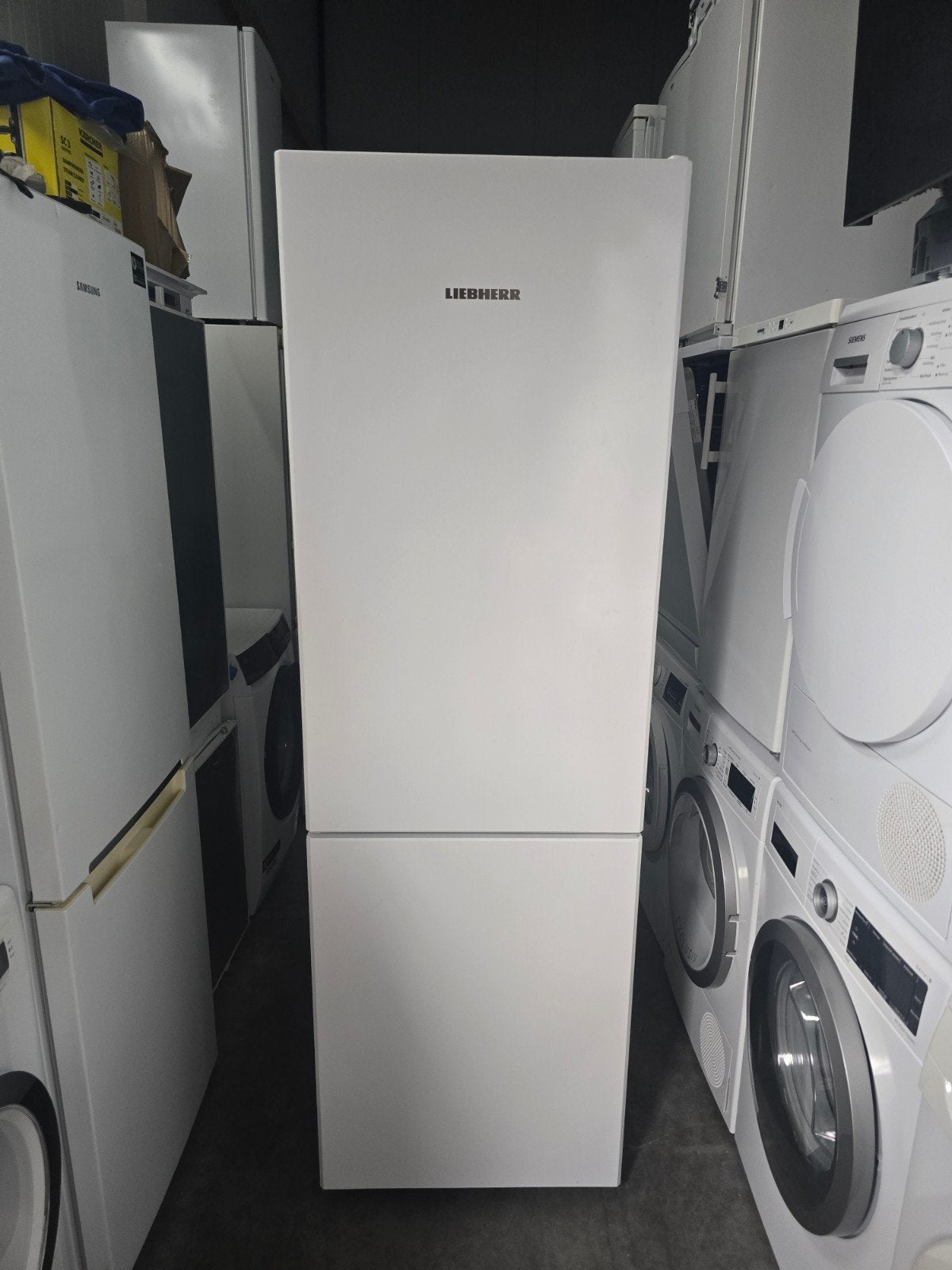 Prachtige ruime Liebherr NO-Frost koelvriescombinatie! 🚚✅️, 200 liter of meer, 60 cm of meer, Zo goed als nieuw, Liebherr