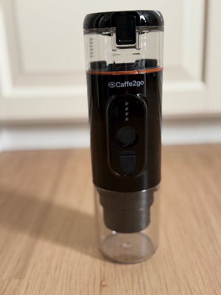 Caffe2go Presso XI -Draagbaar koffiezetapparaat Voor Op Reis, Ophalen, Afneembaar waterreservoir, Koffiemachine, Zo goed als nieuw