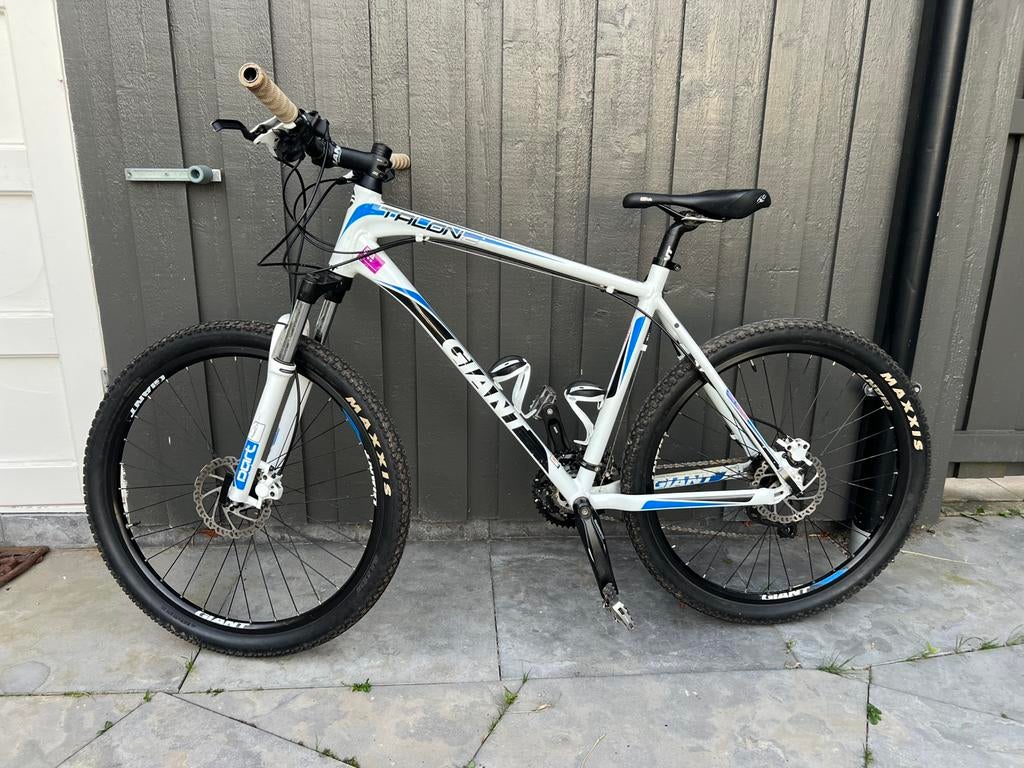 Giant Talon MTB – recent onderhouden – maat M, Fietsen en Brommers, 49 tot 53 cm, Ophalen, Gebruikt, Giant
