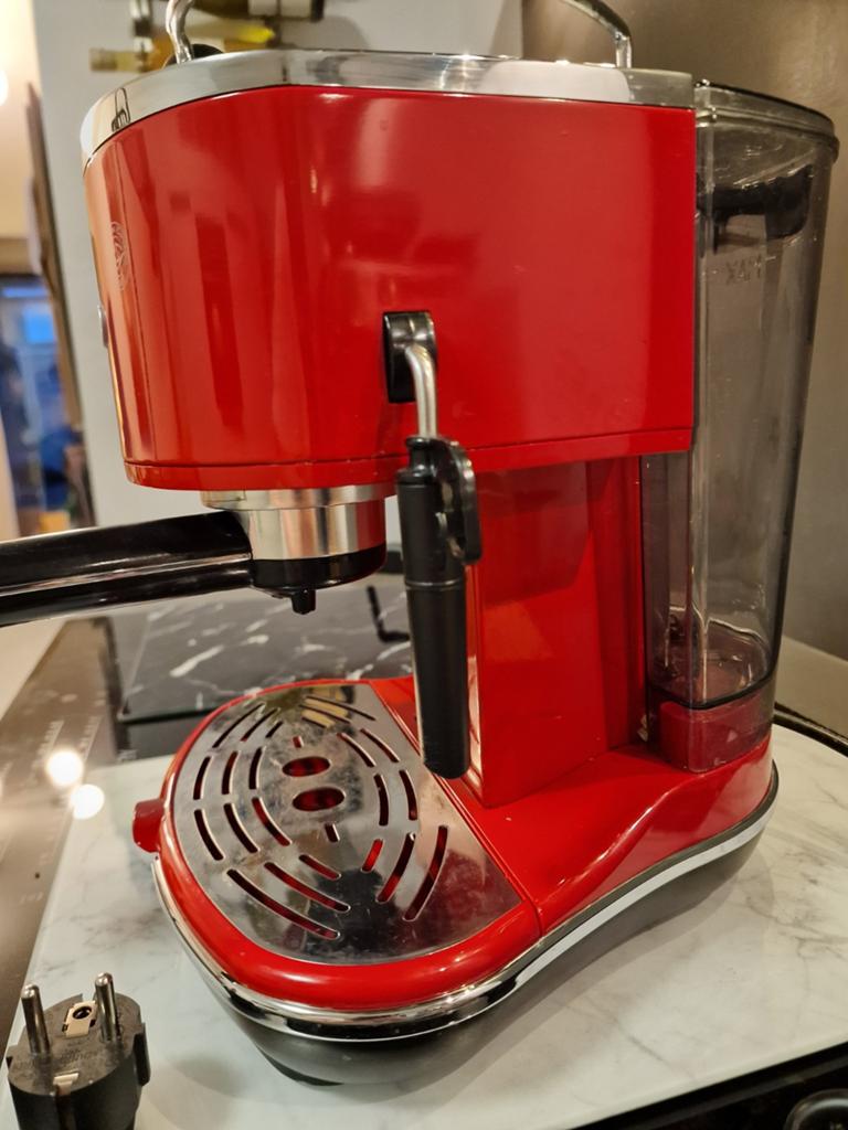 De'Longhi Icona ECO 311.R Espressomachine - Retro Rood, Ophalen, Zo goed als nieuw, Espresso apparaat, Gemalen koffie