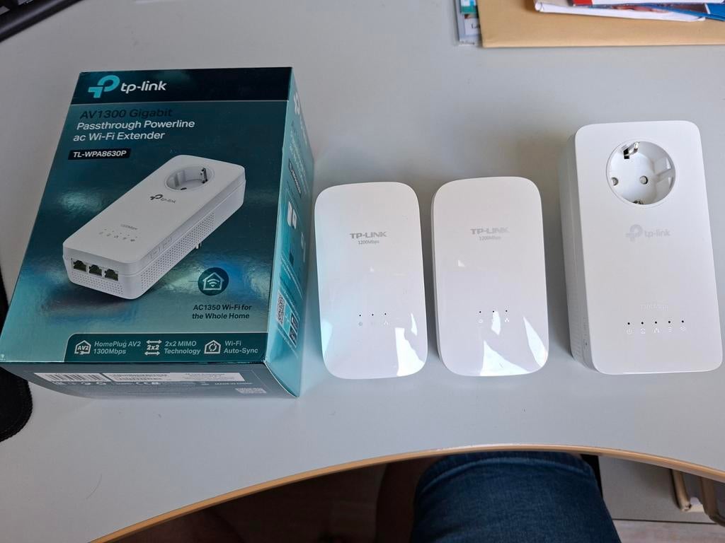 3x TP-Link Powerline adapter, prijs is voor alle 3, Ophalen of Verzenden, Zo goed als nieuw