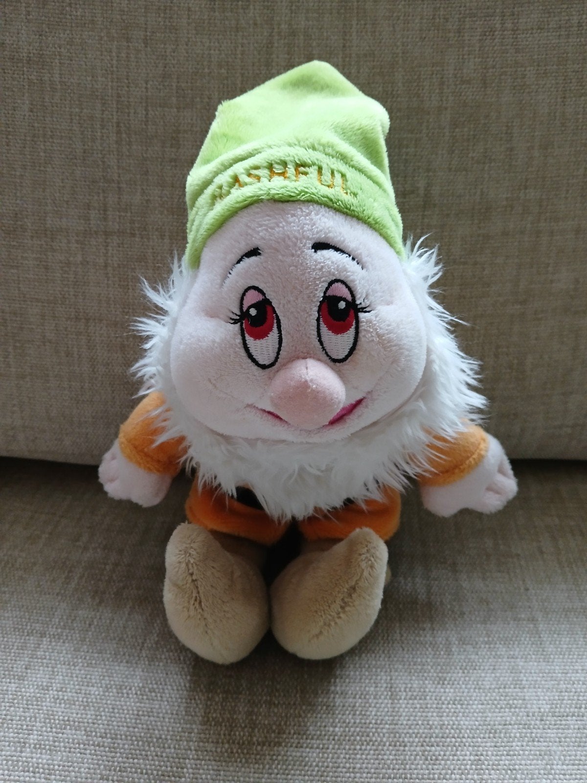 Disney Knuffel Bashful van de 7 dwergen sneeuwwitje., Disney, Disney, Overige typen, Ophalen of Verzenden