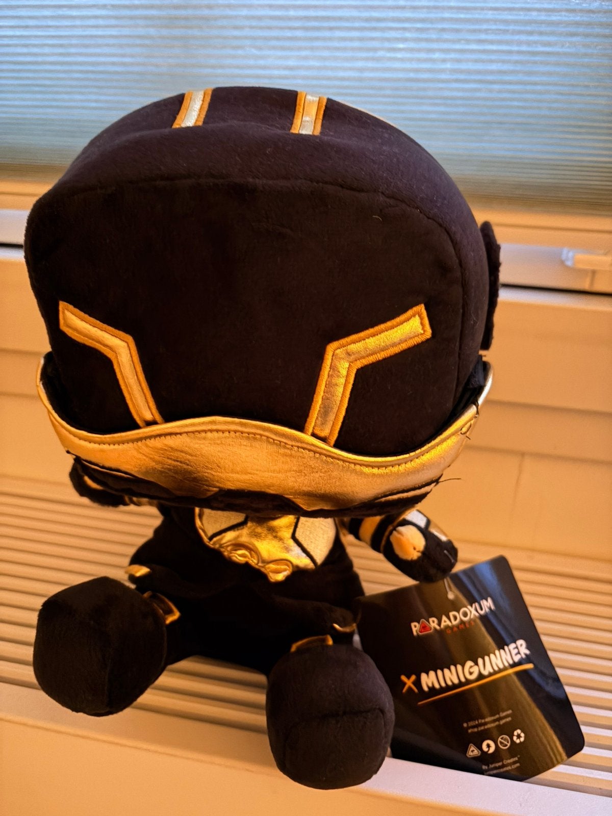 Minigunner black/gold pluche Roblox TDS, Overige merken, Overige karakters, Overige typen, Zwart
