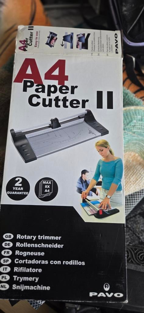 Papier cutter, Ophalen of Verzenden