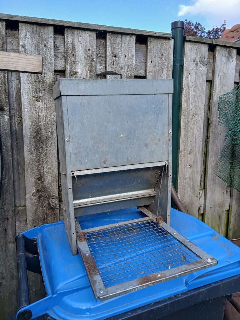 Automatisch voerbak kippen, Ophalen of Verzenden, Drinken en Voederen