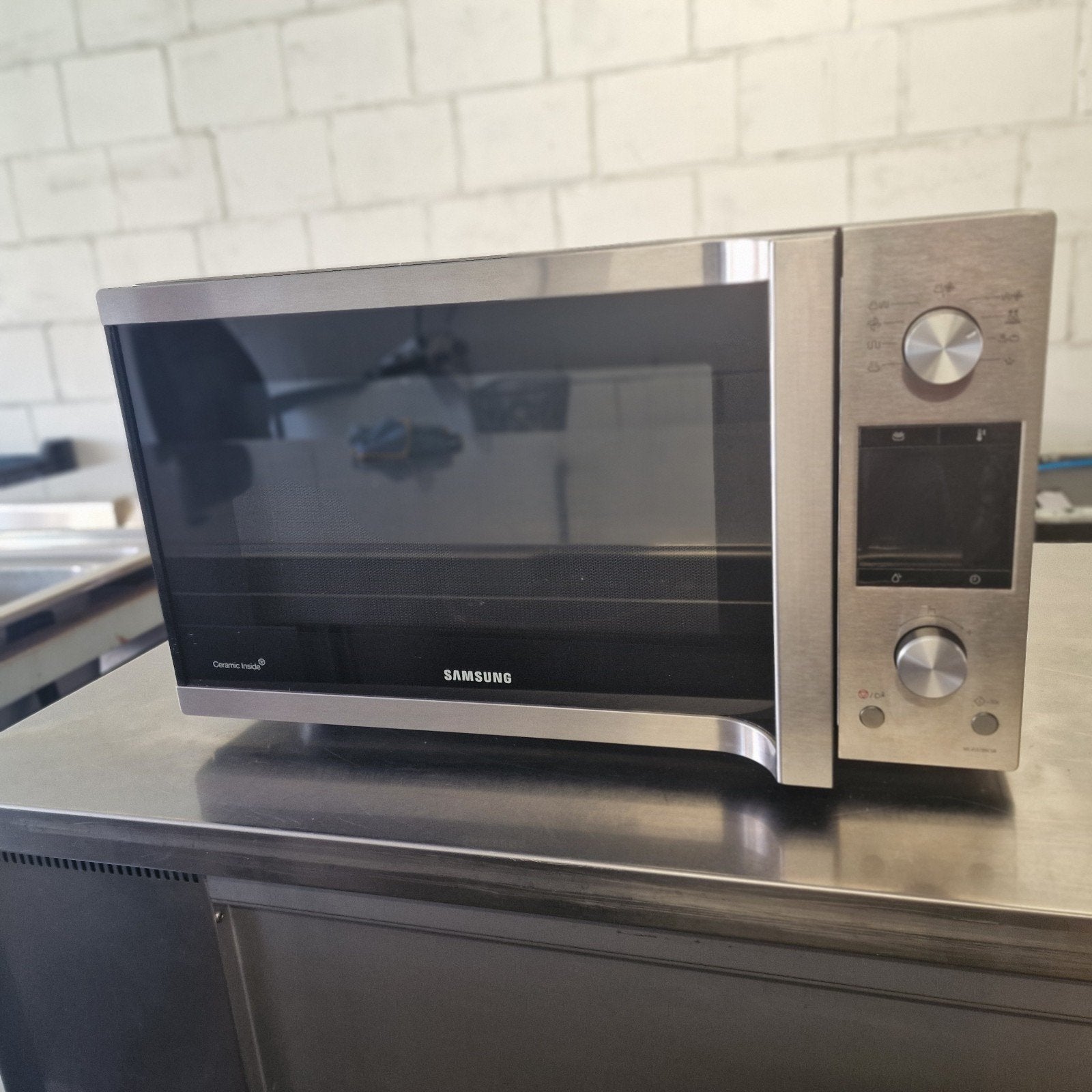 Samsung MC455TBRCSR Combimagnetron - Zo goed als nieuw, Combimagnetron, Ophalen of Verzenden, Zo goed als nieuw, Draaiplateau