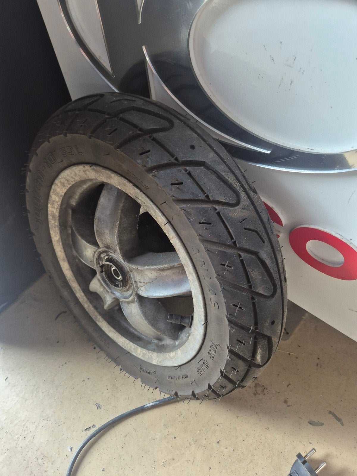 Piaggio Zip velg met goede band, Fietsen en Brommers, Brommeronderdelen | Scooters, Ophalen of Verzenden, Gebruikt, Overige typen