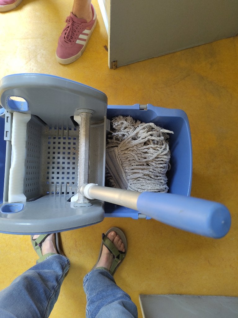Emmer met dweil, Ophalen, Gebruikt, Kunststof