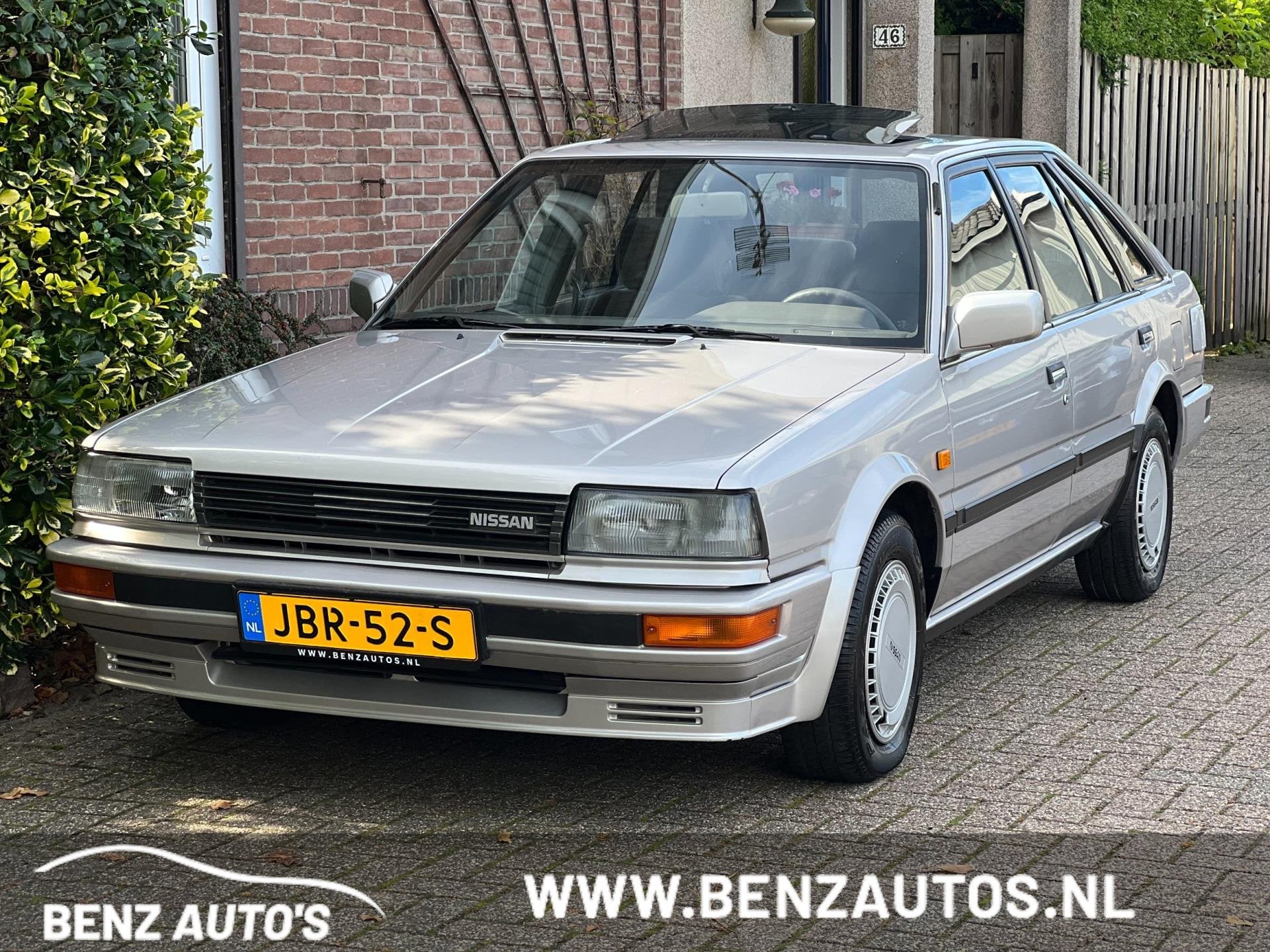 Nissan Bluebird 2.0 SLX Youngtimer/Automaat/Nette, Auto's, Stof, Gebruikt, Overige modellen, 4 cilinders