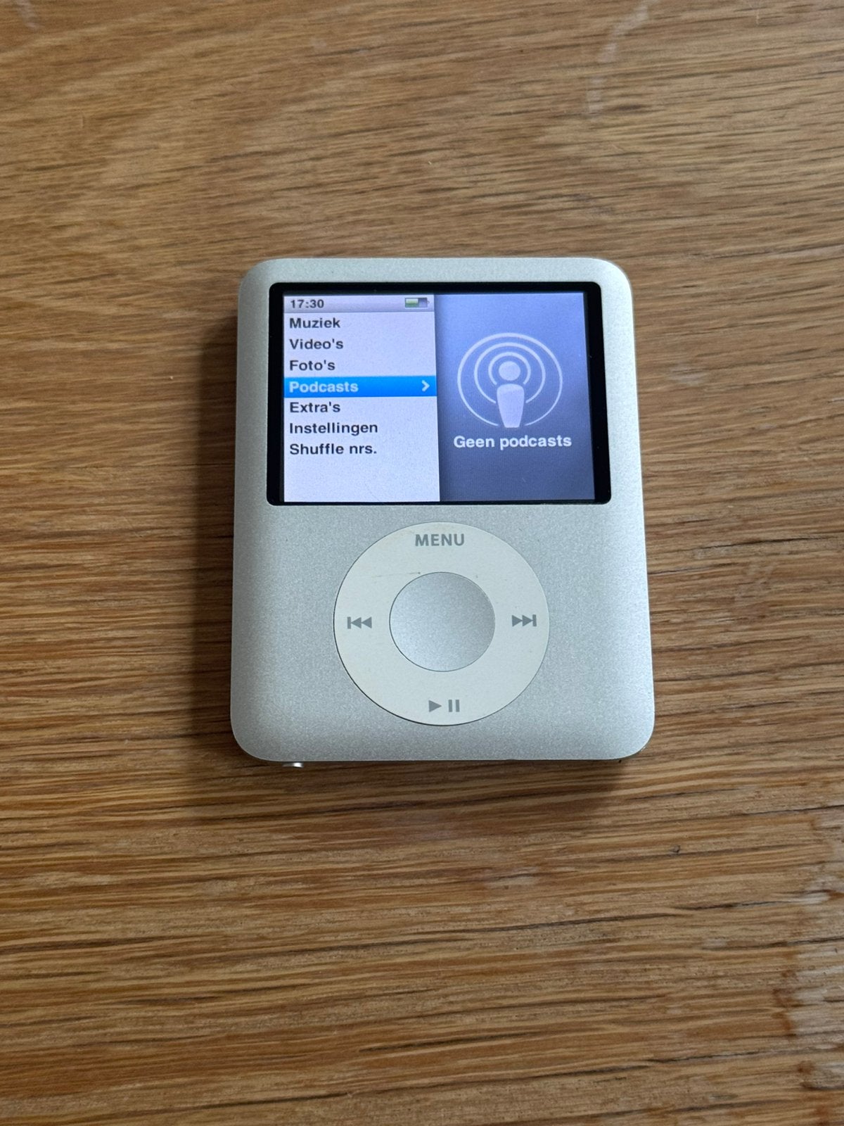 Apple iPod nano 3e generatie – 4GB – Zilver, 1 park way apple, Ophalen of Verzenden, Zo goed als nieuw, Apple inc