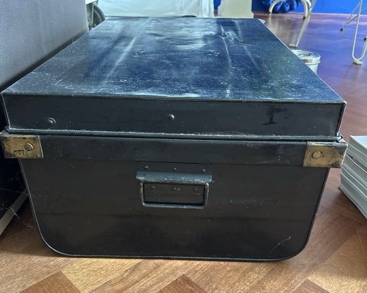 Vintage metalen kist - Decoratieve opbergkist, Ophalen