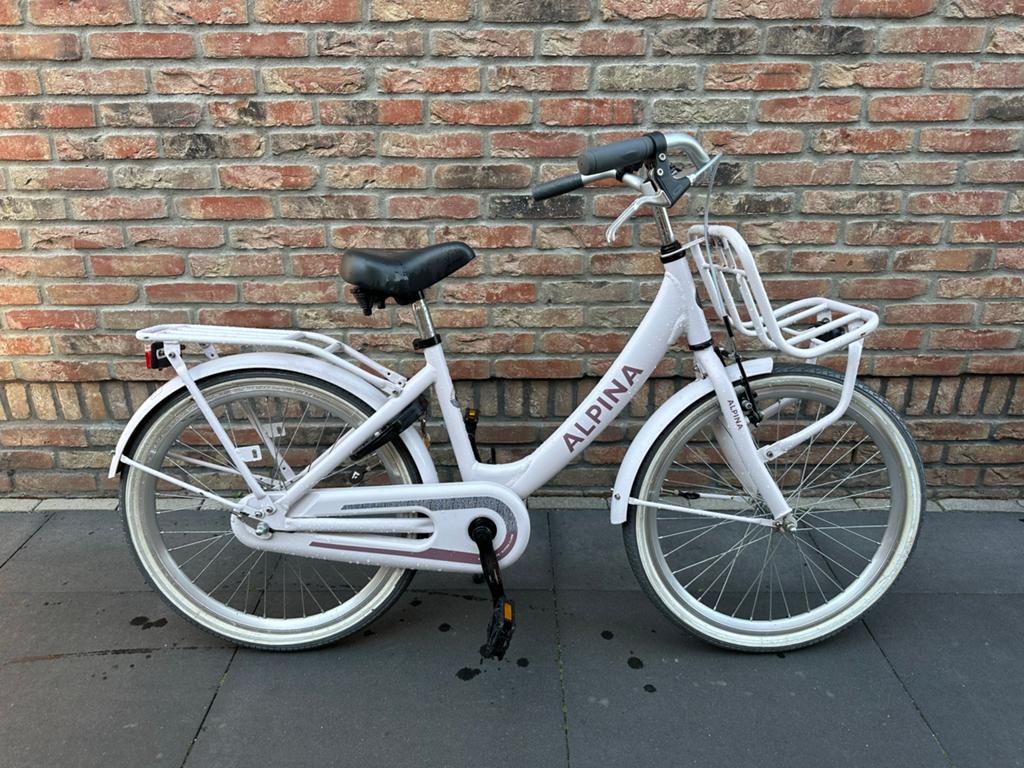 Alpina fiets met voordrager en bagagedrager 22 inch, Ophalen of Verzenden, Zo goed als nieuw, Versnellingen