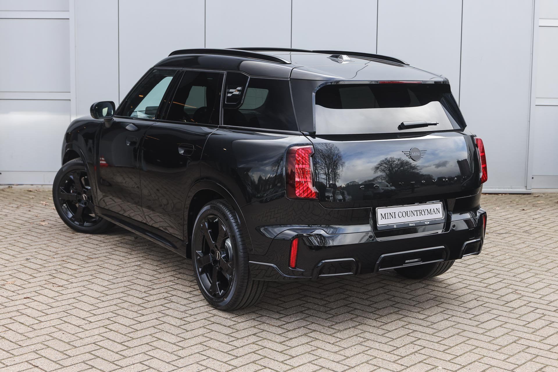 MINI Countryman E / John Cooper Works / Pakket M / 19" JCW R, Auto's, Zwart, Countryman, Leder en Stof, Zwart