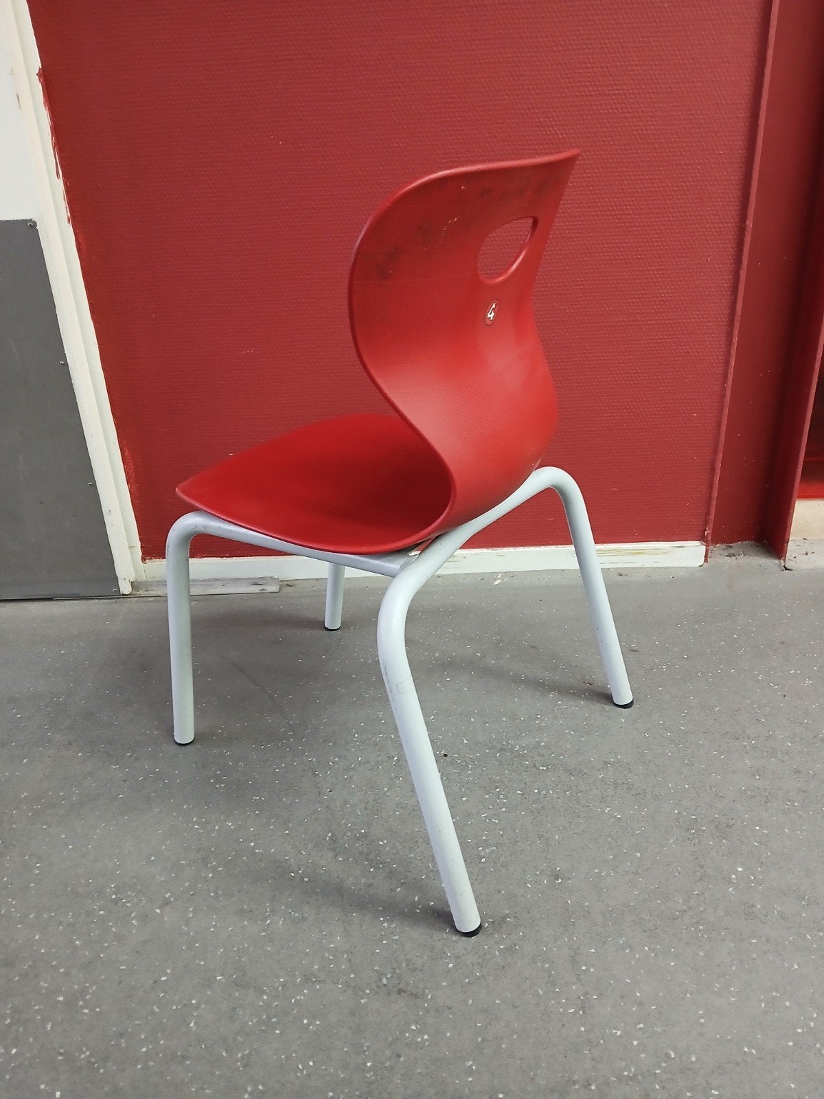 Schoolstoel QuattroSwing leerlingstoel Ergonomisch, Ophalen, Info@tommysmit.nl, Gebruikt, 7008AR