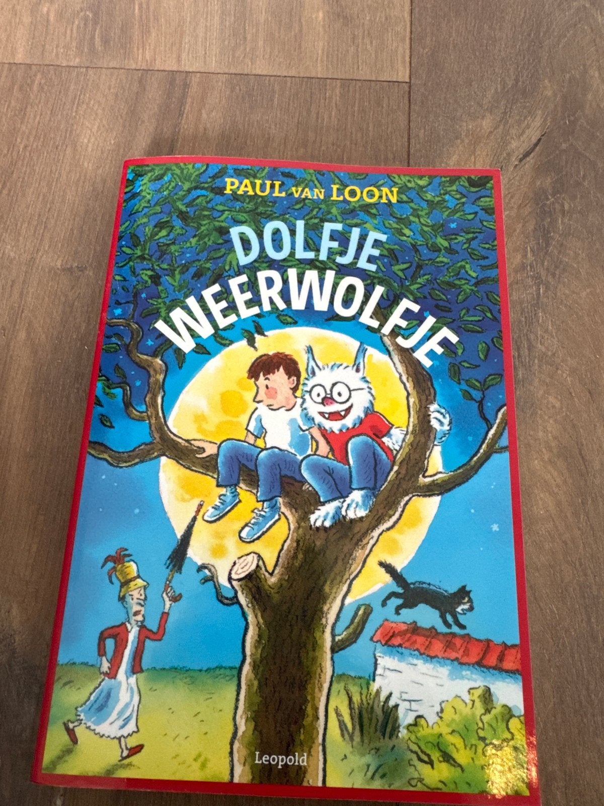 Paul van Loon - Dolfje Weerwolfje, Boeken, Fictie algemeen, Paul van Loon, Ophalen of Verzenden, Zo goed als nieuw