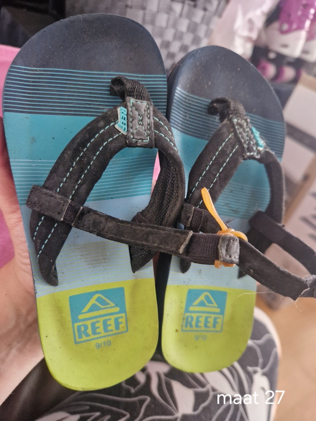 Maat 27 Reef slippers, Kinderen en Baby's, Ophalen of Verzenden, Meisje, Overige typen