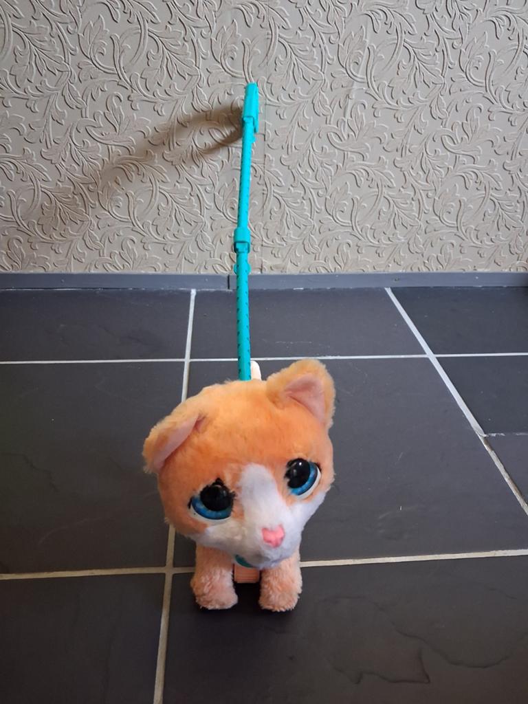 Furreal poes, Ophalen of Verzenden, Zo goed als nieuw