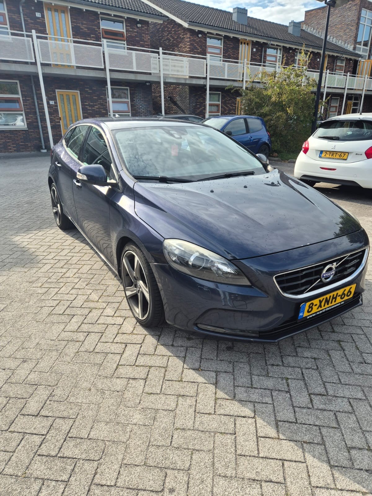 Volvo V40 1.6 D2 115PK 2014 Blauw, Voorwielaandrijving, 4 cilinders, Blauw, Origineel Nederlands