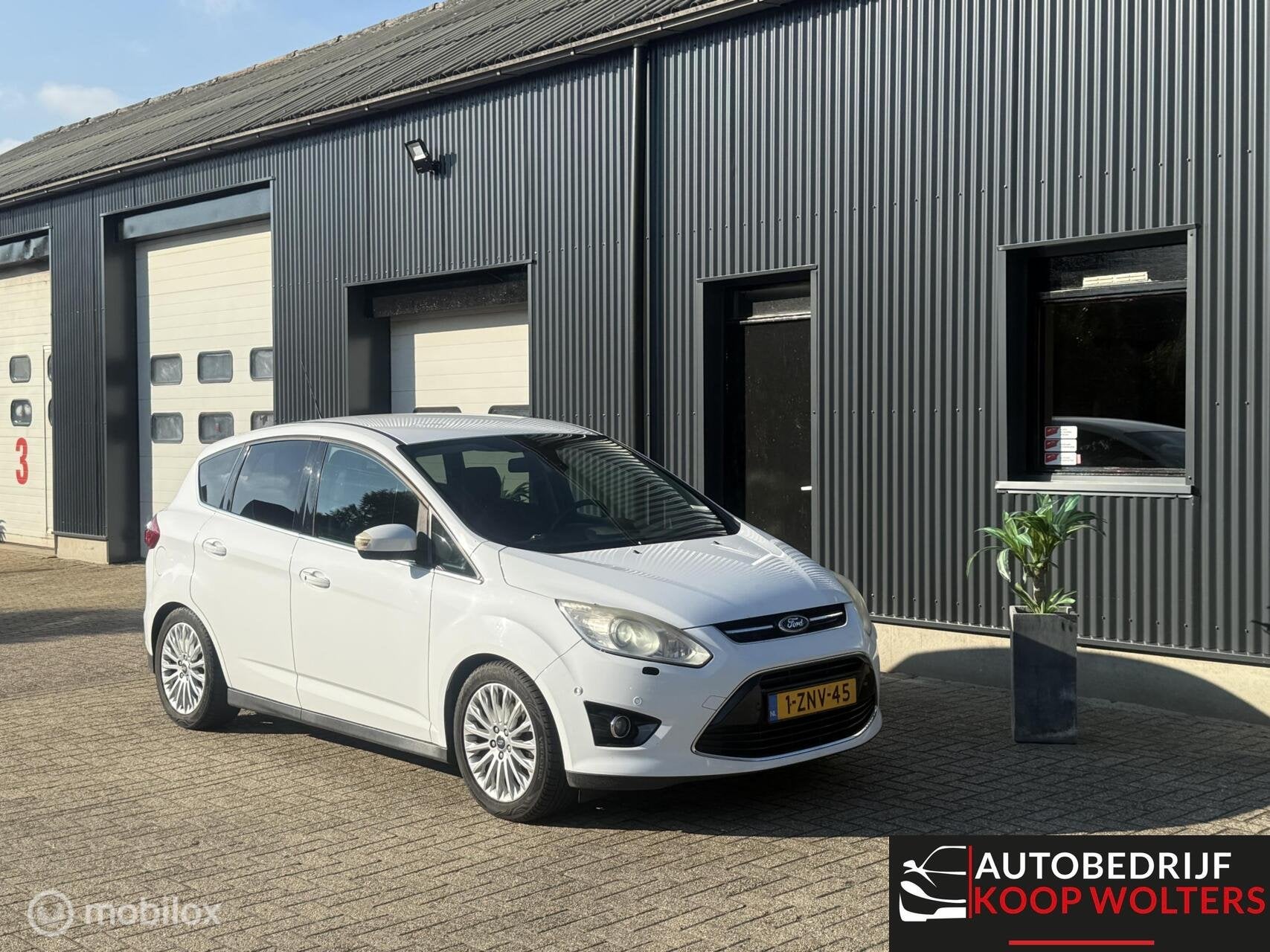 Ford C-Max 1.6 SCTi Titanium 150PK XENON LEDER, Voorwielaandrijving, 15 km/l, Gebruikt, 4 cilinders