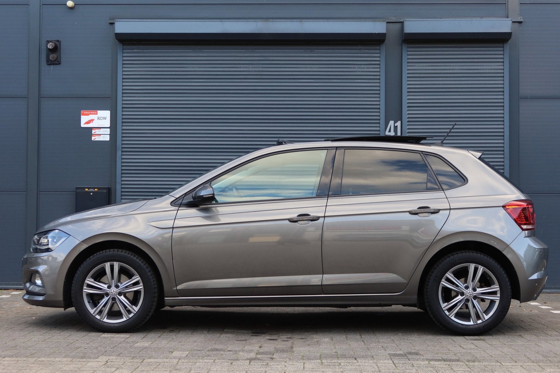Foto 6 van Volkswagen Polo 1.0 TSI Highline DSG|PANO|LED|ACC|Camera|Car