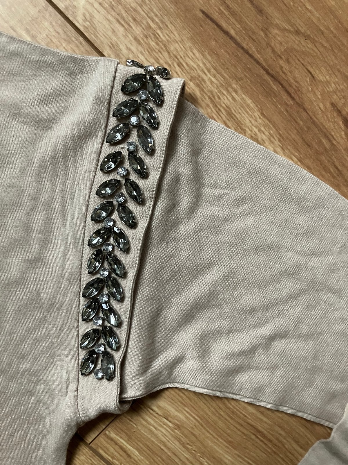 Liu Jo Jeans Top met lange mouwen en steentjes, Kleding | Dames, T-shirts, Maat 38/40 (M), Beige, Nieuw, Ophalen of Verzenden
