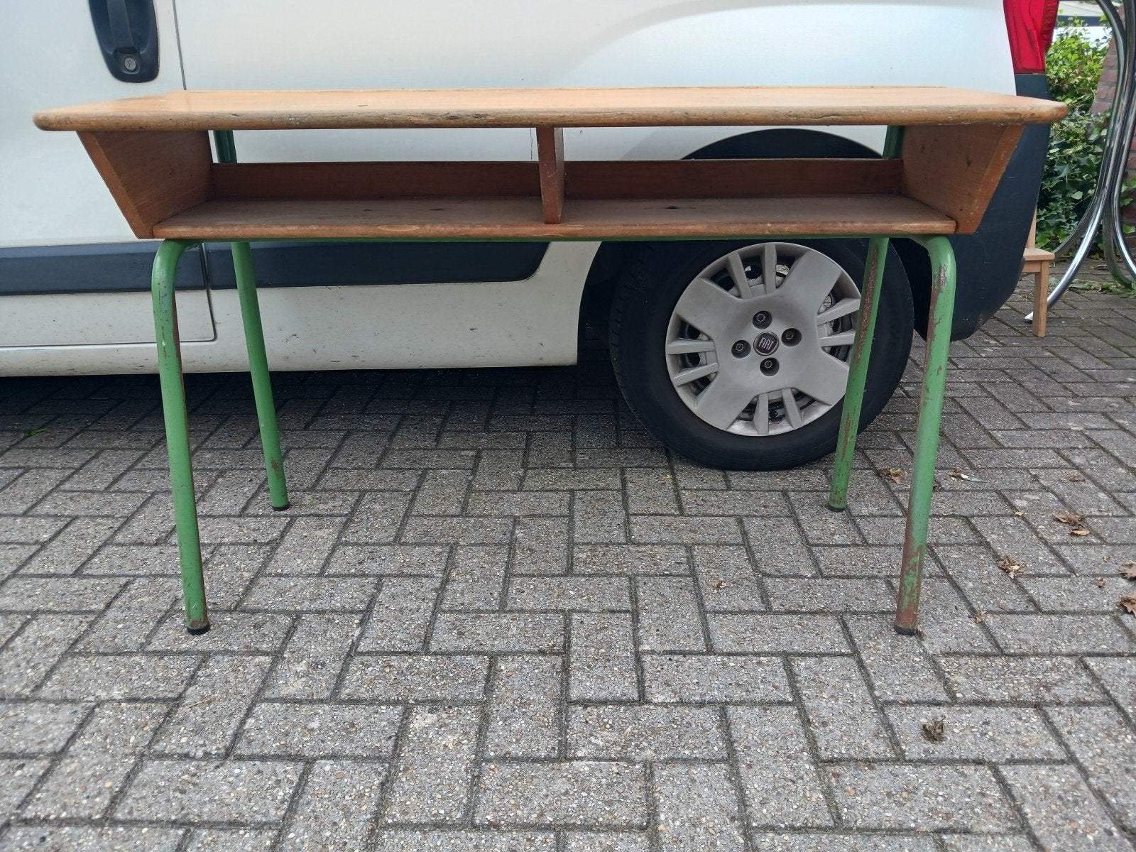 Schoolbank tafel dubbel, Ophalen