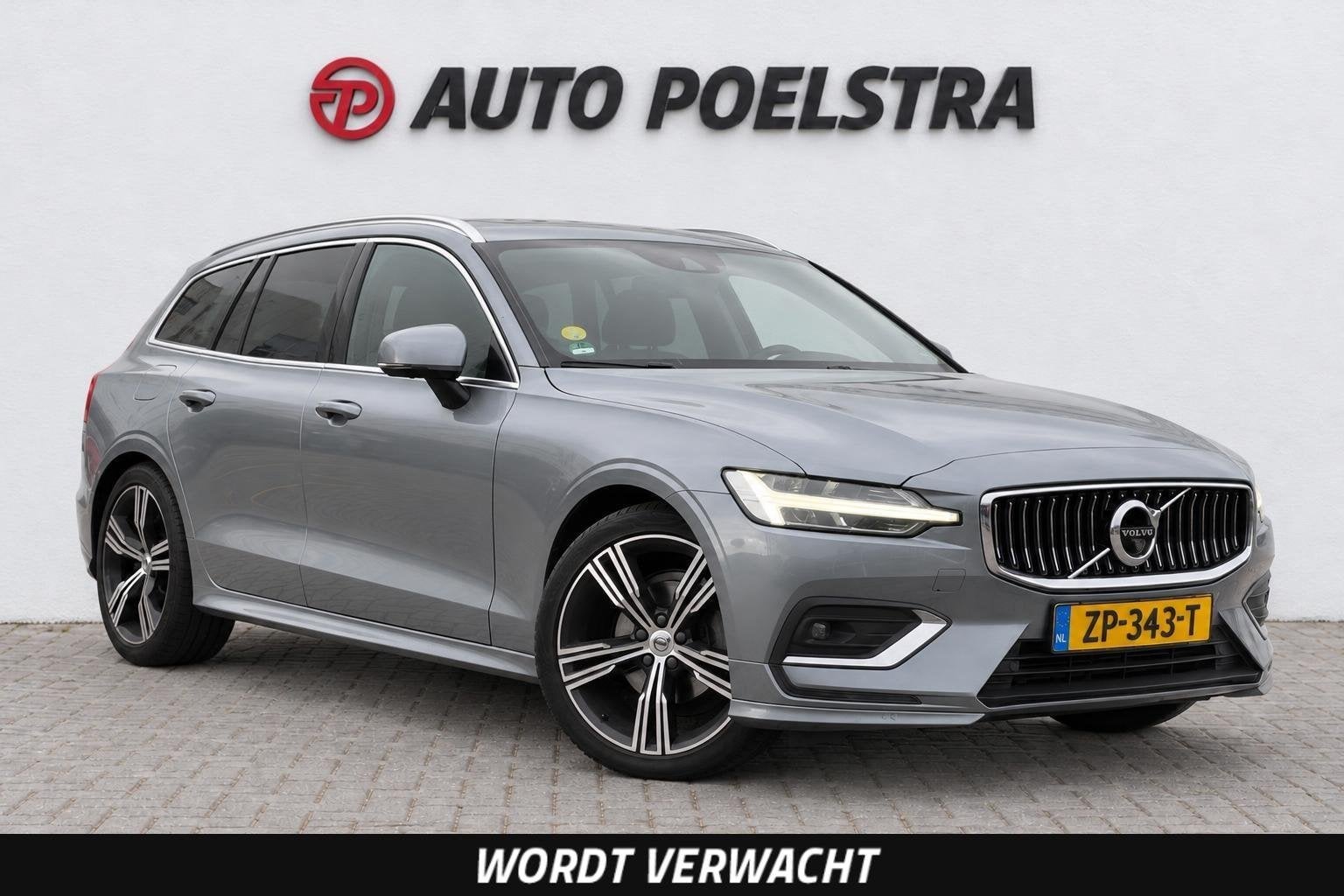 Volvo V60 2.0 D4 Inscription | Panoramadak | Intellisafe Pro, Gebruikt, Euro 6, Verwarmde buitenspiegels, Diesel