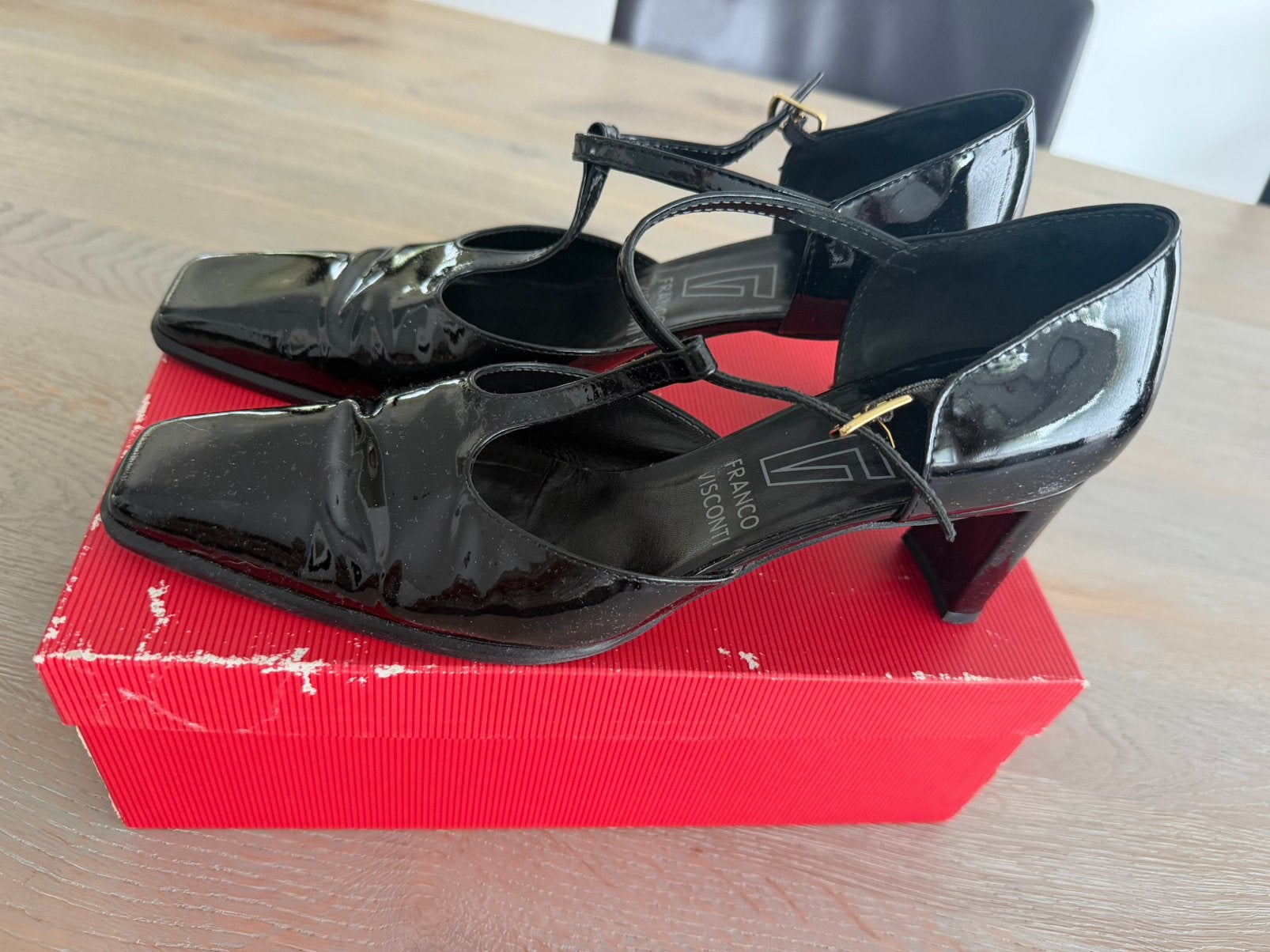 FRANCO VISCONTI ZWARTE LAKSCHOENEN MAAT 38, Zwart, FRANCO VISCONTI, Ophalen of Verzenden, Zo goed als nieuw