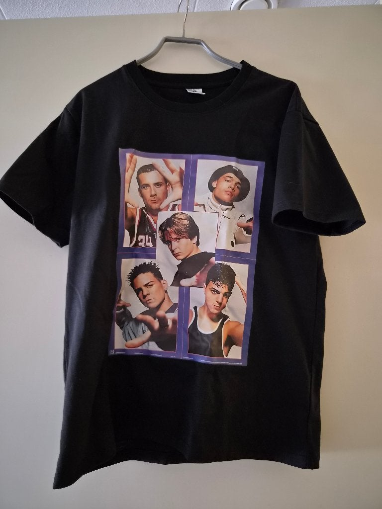 Five Nieuw shirt maat M, Verzamelen, Muziek, Artiesten en Beroemdheden, Ophalen of Verzenden, Nieuw, Foto of Kaart